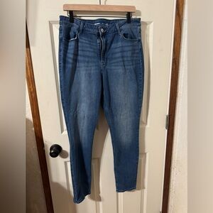 Old Navy Women's WOW high rise super skinny jeans Size 14